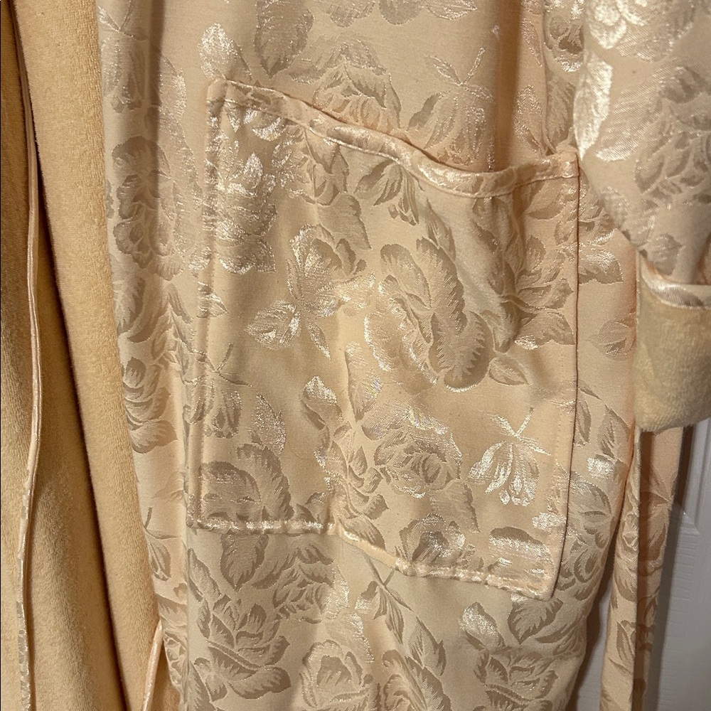 Vintage 80s Victorias Secret Gold Label Robe Lined Size Medium/Large EUC Rare - Picture 13 of 16